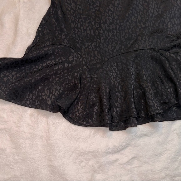 Black cheetah print skater skirt - Picture 6 of 17